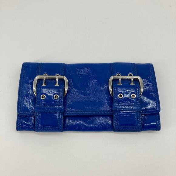 Michael Kors, blue patten leather clutch - Picture 1 of 10